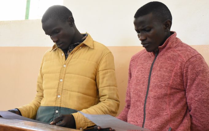 Robbery suspects